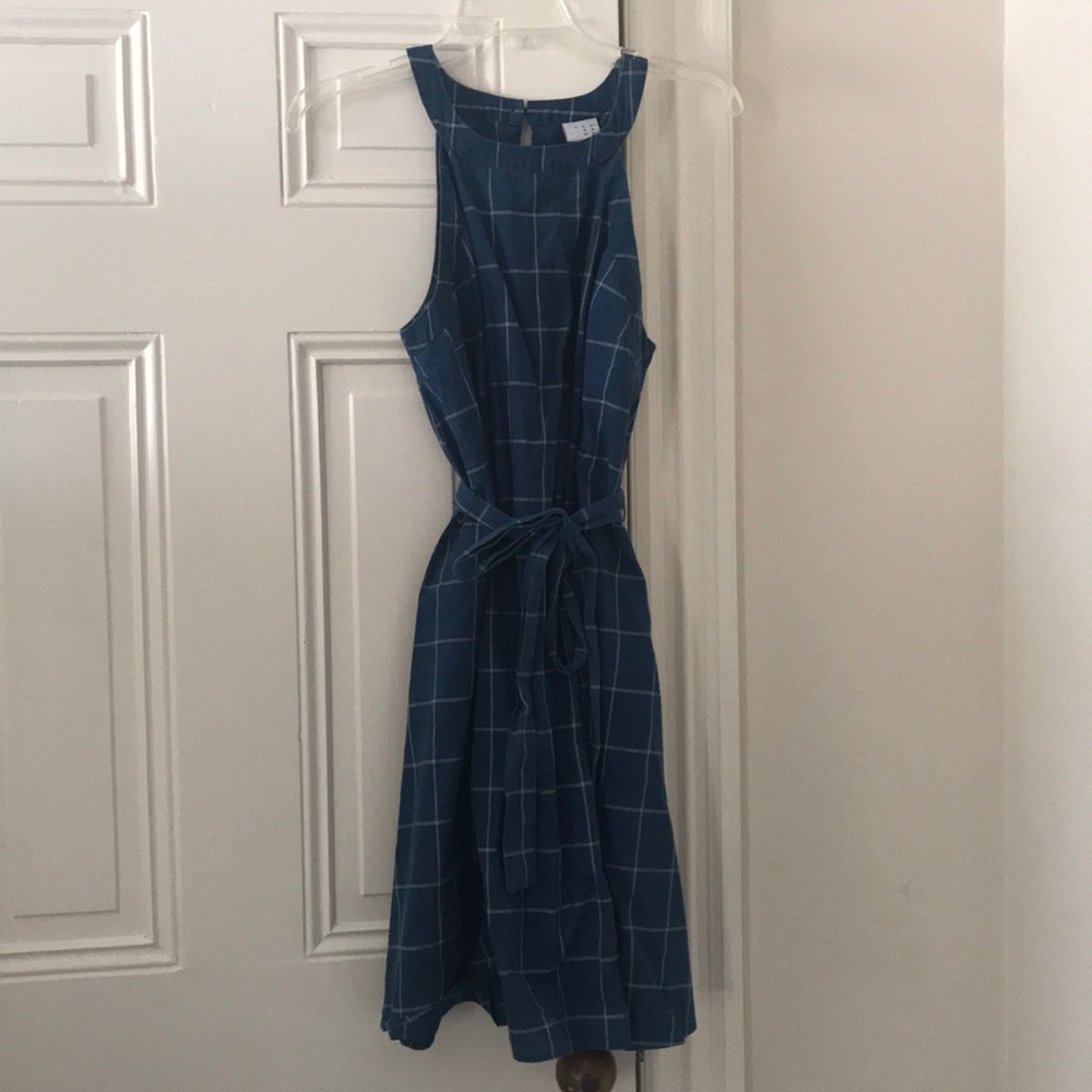 Blue dress